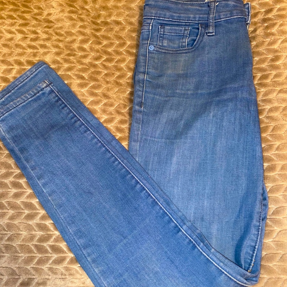 Old navy blue jeans 👖3/$20👖
